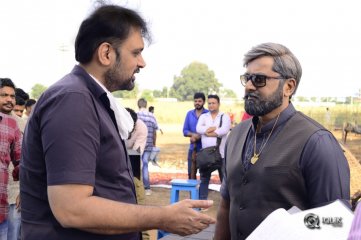 Naa Peru Surya Naa Illu India Movie Working Stills